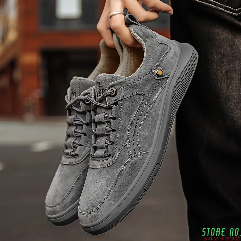 Men Shoes fashion Genuine Leather Loafers Breathable Autumn lace up comfortable Oxfords Casual Shoes Outdoor Men Sneakers shoes
Men Shoes fashion Genuine Leather Loafers Breathable Autumn lace up comfortable Oxfords Casual Shoes Outdoor Men Sneakers shoes