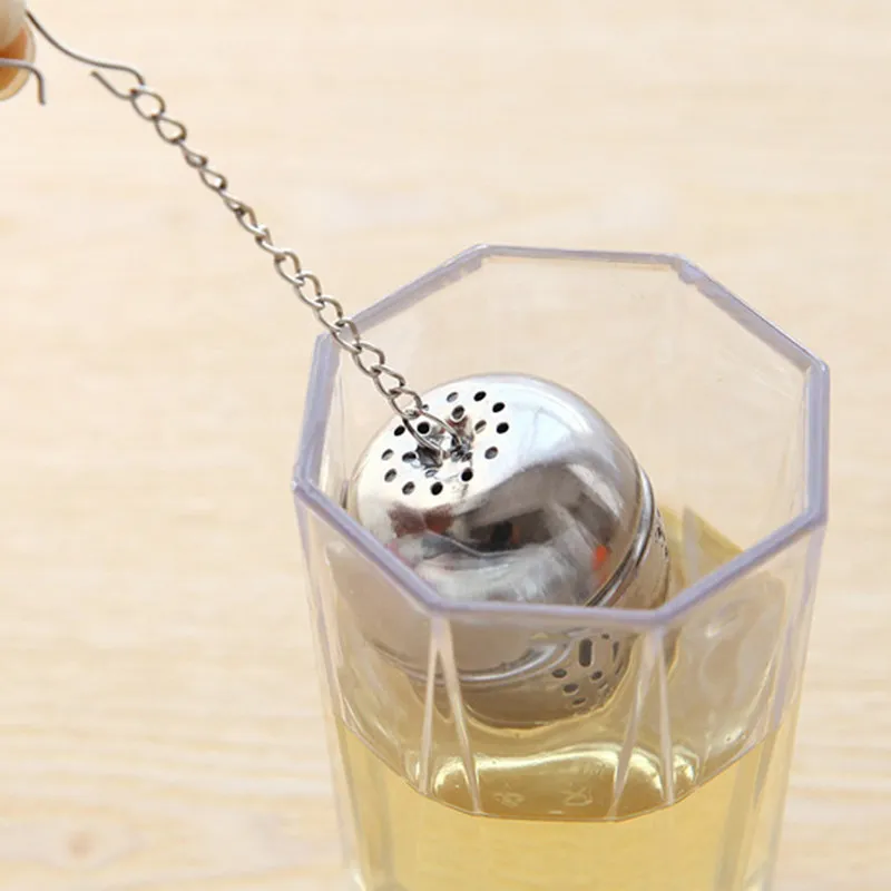 1 Pcs Stainless Steel Ball Infuser Mesh Filter Strainer Loose Leaf Spice Filter Home Kitchen Accessories spice container
1 Pcs Stainless Steel Ball Infuser Mesh Filter Strainer Loose Leaf Spice Filter Home Kitchen Accessories spice container