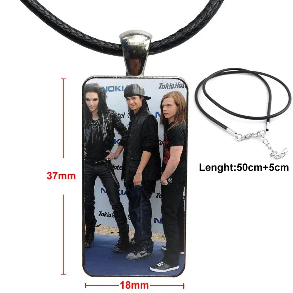 Ожерелье-чокер с кулоном прямоугольной формы из знаменитая рок-группа цветного