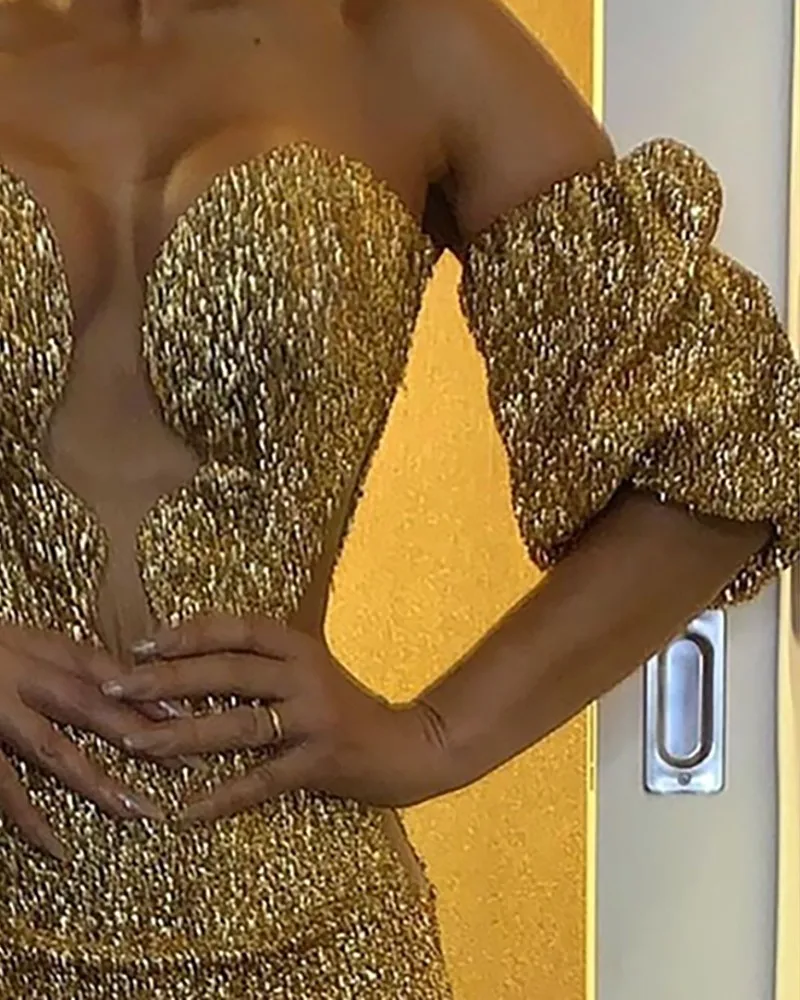 Women High Waist Sheath Sequin Dress Vestidos Sexy Strapless Off Shoulder Mini Bodycon Party Dress
Women High Waist Sheath Sequin Dress Vestidos Sexy Strapless Off Shoulder Mini Bodycon Party Dress