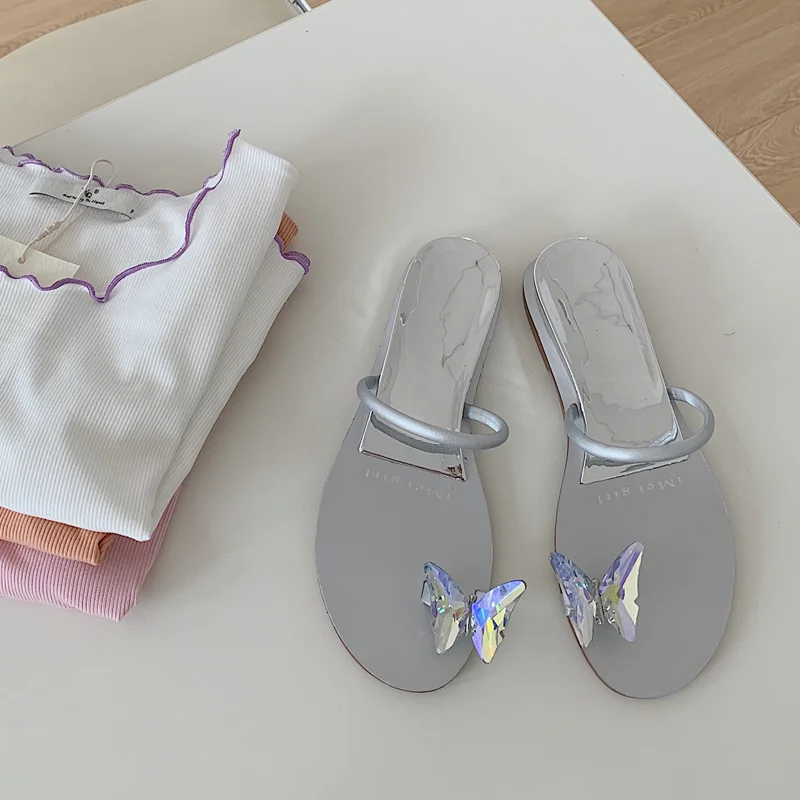 Ladies beach shoes 2021 summer fashion indoor flash pinch rhinestone bow sandals and slippers casual all-match toe half slippers
Ladies beach shoes 2021 summer fashion indoor flash pinch rhinestone bow sandals and slippers casual all-match toe half slippers