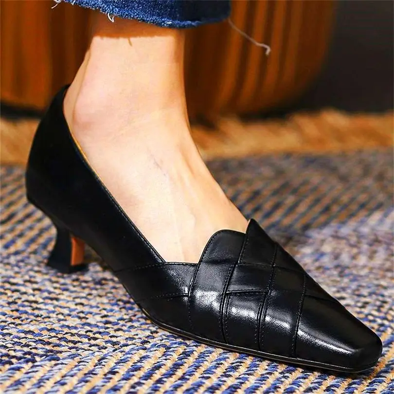 Women's Cow Leather Kitten Heel Pumps Pointed Toe Slip On Party Shoes Sexy Elegant Mid Heel Oxfords
Women's Cow Leather Kitten Heel Pumps Pointed Toe Slip On Party Shoes Sexy Elegant Mid Heel Oxfords