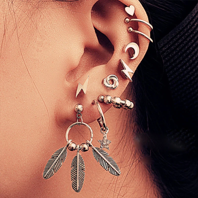 2021 Fashionable Simple Bohemian Retro Metal Geometric Eyes, Moon, Stars, Feathers Lady Pendant Earrings Set Jewelry
2021 Fashionable Simple Bohemian Retro Metal Geometric Eyes, Moon, Stars, Feathers Lady Pendant Earrings Set Jewelry