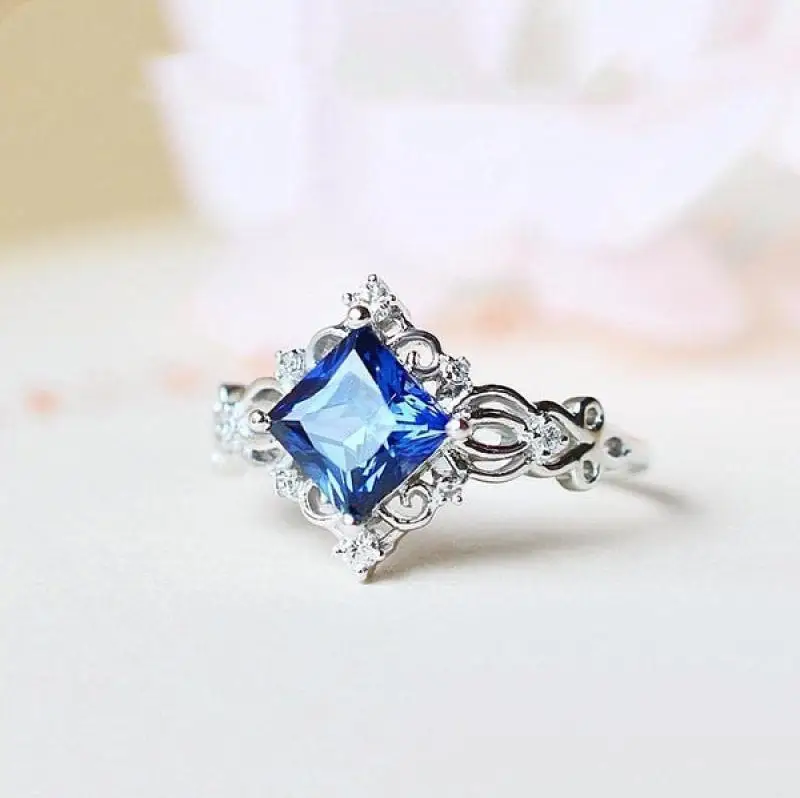 Fashion Elegant Alloy Female Silver Ring Sapphire Decoration Casual Engagement Wedding Party Princess Ring Jewelry
Fashion Elegant Alloy Female Silver Ring Sapphire Decoration Casual Engagement Wedding Party Princess Ring Jewelry