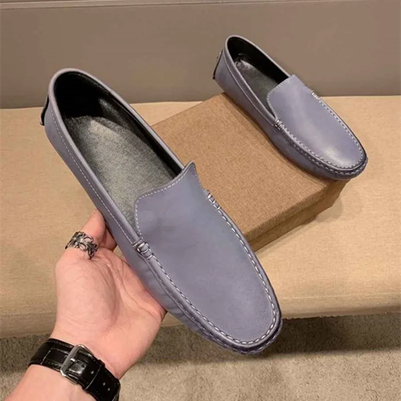 Fashion Men and Women Casual Shoes Summer Peas Shoes Men Slip on Loafers Men Youth Soft Artificial Genuine Leather Footwear
Fashion Men and Women Casual Shoes Summer Peas Shoes Men Slip on Loafers Men Youth Soft Artificial Genuine Leather Footwear