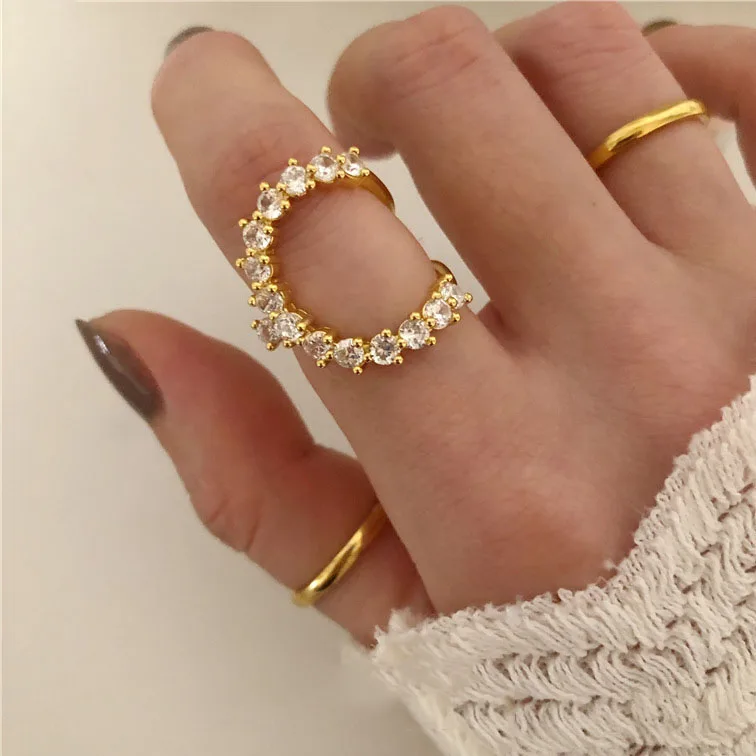 Luxury Brand Design Gold Finger Ring For Women Special Irregular Geometric Zircon Rings Girls Fashion Jewelry Party Gifts
Luxury Brand Design Gold Finger Ring For Women Special Irregular Geometric Zircon Rings Girls Fashion Jewelry Party Gifts