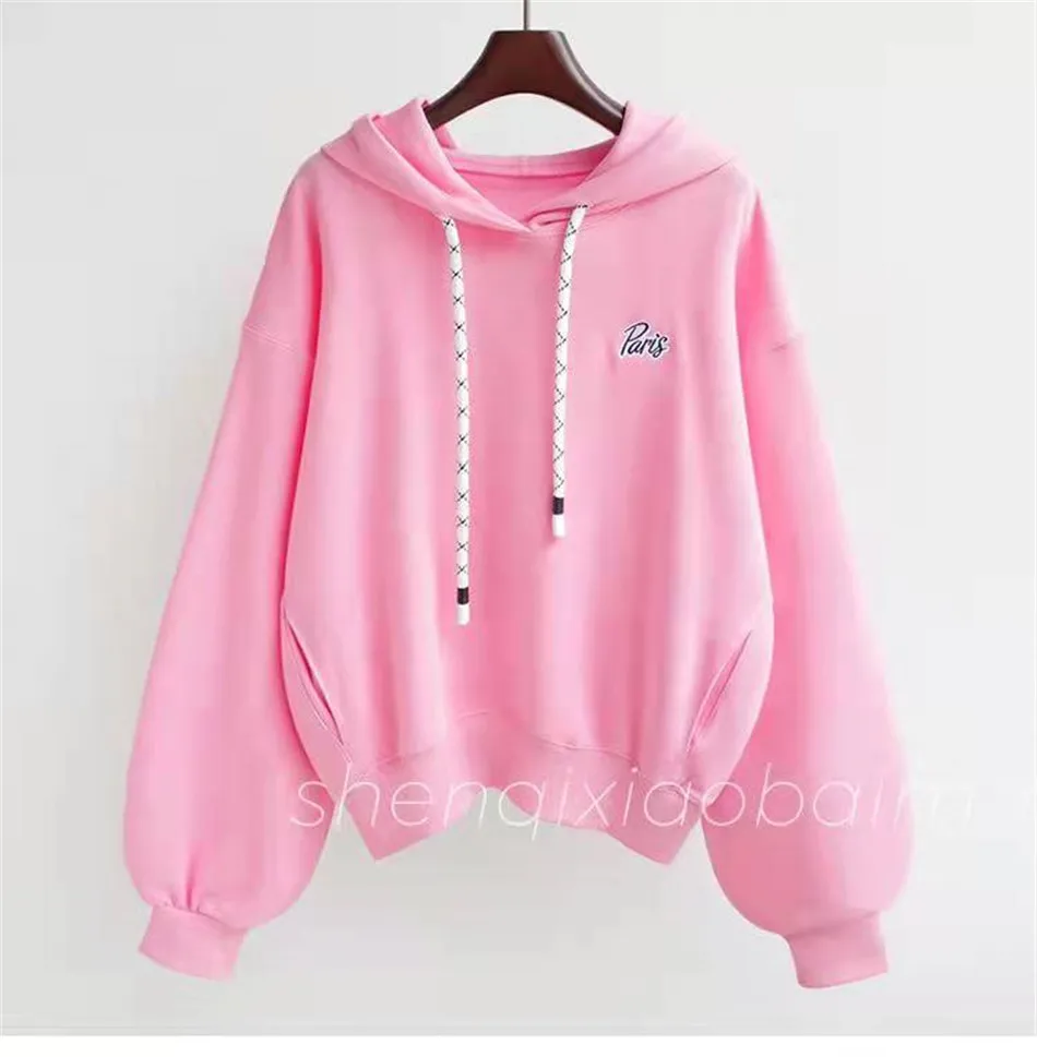 Худи женское однотонное с длинным рукавом, на весну/осень 
Худи женское однотонное с длинным рукавом, на весну/осень