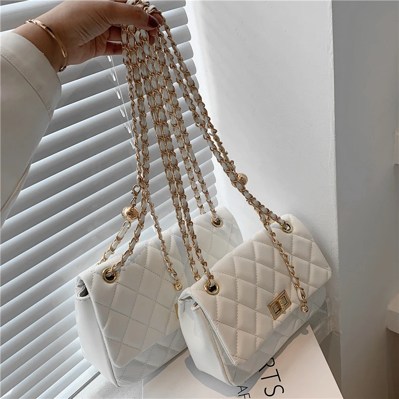 Summer Fashion Quilted Chain Small Shoulder Bags For Women Famous Brand High Quality PU Leather Crossbody Bags 2021 White Black
Summer Fashion Quilted Chain Small Shoulder Bags For Women Famous Brand High Quality PU Leather Crossbody Bags 2021 White Black