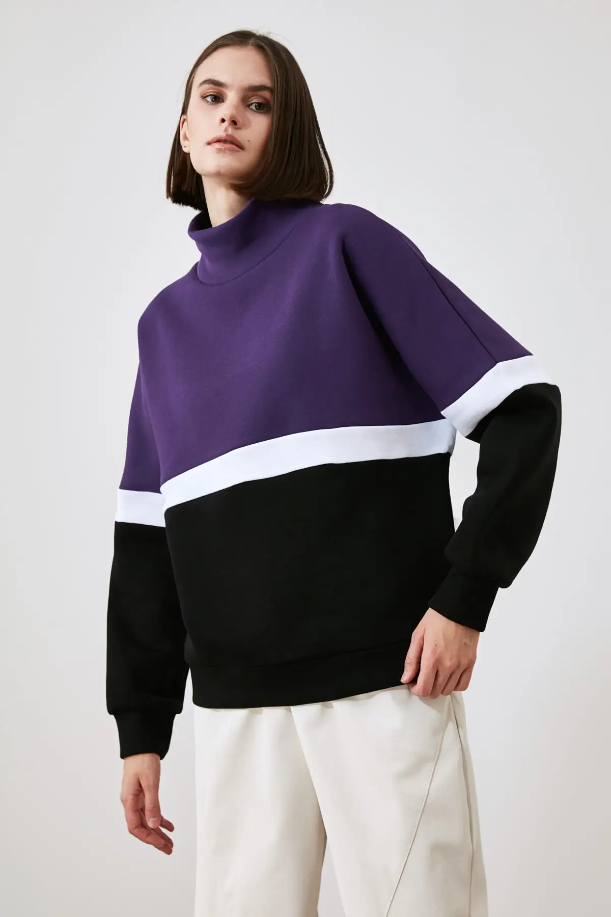 Trendyol With Color Block Knitted Sweatshirt TWOAW21SW1863
