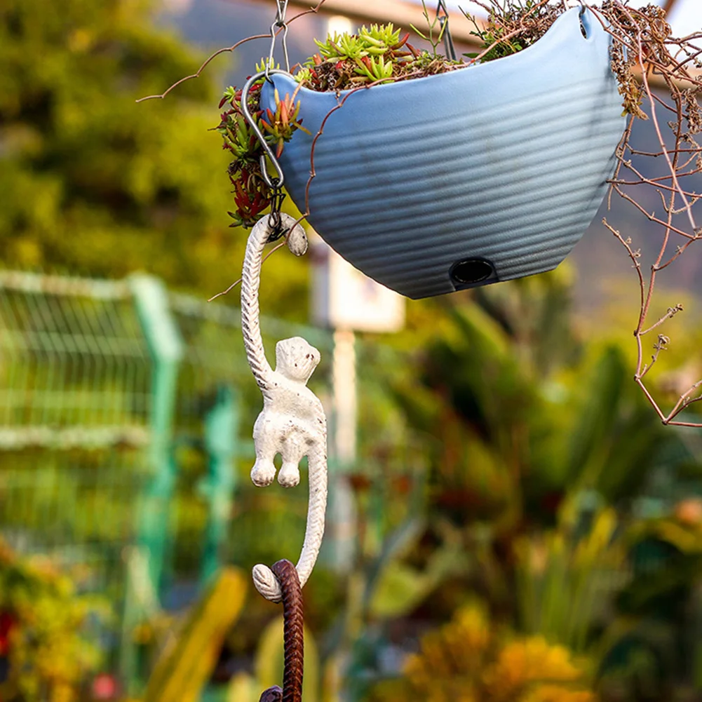 2pcs Garden Plant Birdfeeder Hanger Monkey Iron Multifunctional Strong Decorative Indoor Outdoor Durable Non Slip S Shaped Hook
2pcs Garden Plant Birdfeeder Hanger Monkey Iron Multifunctional Strong Decorative Indoor Outdoor Durable Non Slip S Shaped Hook