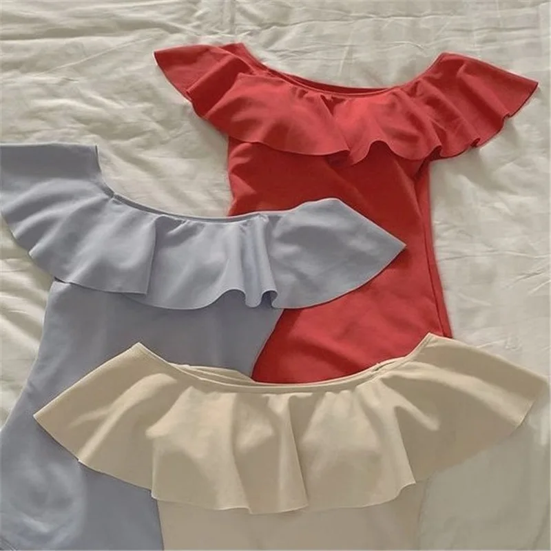 Japanese and Korean ruffled tube top one-piece one-piece swimsuit women resort hot spring swimwear
Japanese and Korean ruffled tube top one-piece one-piece swimsuit women resort hot spring swimwear