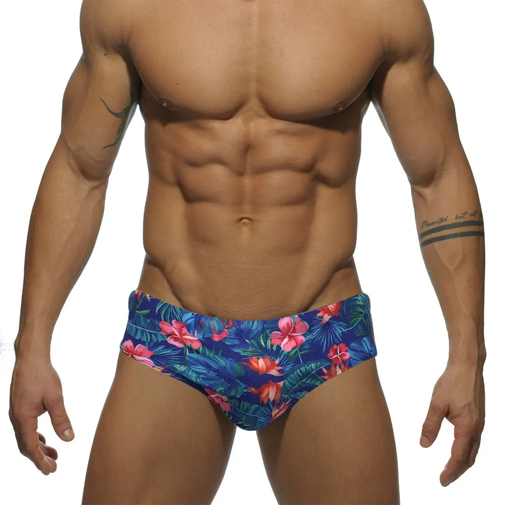 Gay Low Waist Swimwear Swim Briefs Print Men Swimsuit Sexy Bathing Suit Quick Dry Summer Sport Beach Wear Sea Surf Gay 2021
Gay Low Waist Swimwear Swim Briefs Print Men Swimsuit Sexy Bathing Suit Quick Dry Summer Sport Beach Wear Sea Surf Gay 2021