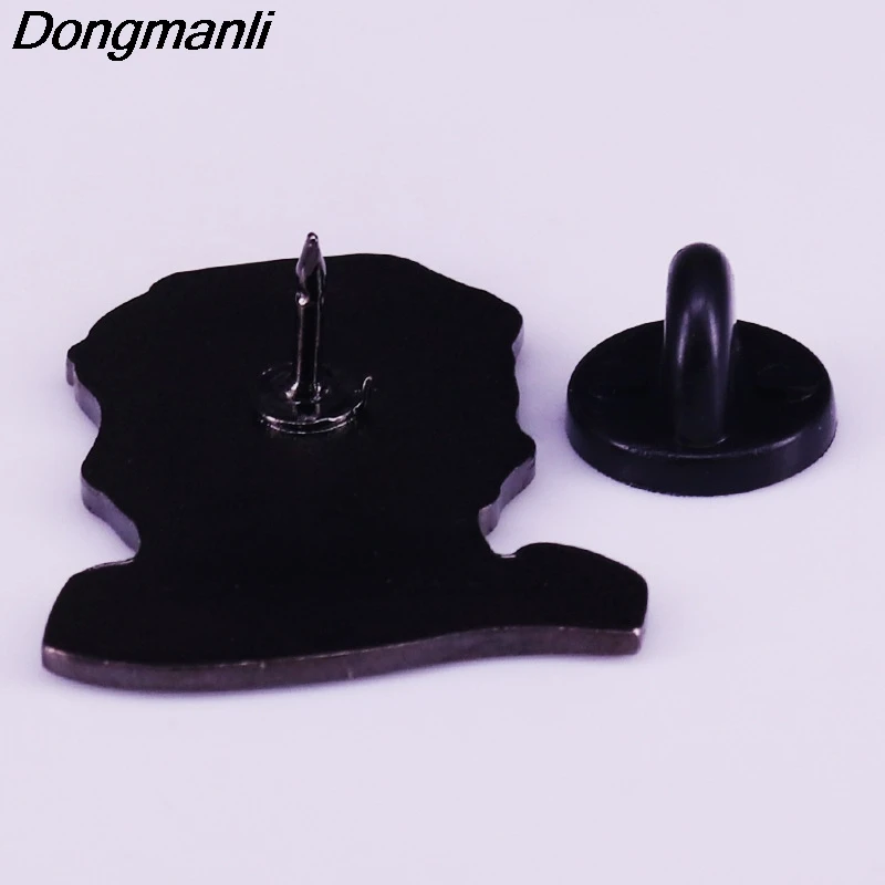 P5087 Dongmanli Rock Singer Hard Enamel Pins Brooch Women Lapel Backpack Bags Badge Jewelry Gifts
P5087 Dongmanli Rock Singer Hard Enamel Pins Brooch Women Lapel Backpack Bags Badge Jewelry Gifts