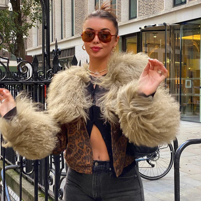 Women Padded Jacket Retro Button Elegant Fashion Jacket Coat Warm Big Fur Collar Leopard Print Short Jacket Fashion Jacket
Women Padded Jacket Retro Button Elegant Fashion Jacket Coat Warm Big Fur Collar Leopard Print Short Jacket Fashion Jacket