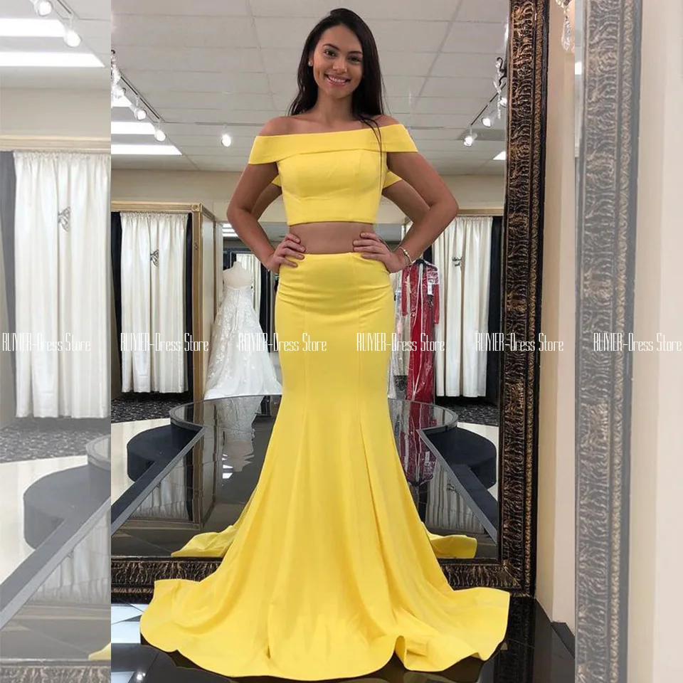 Two Piece Mmermaid Yellow Prom Dresses Off The Shoulder Zipper Up Back Floor Length Satin Evening Dresses For Party
Two Piece Mmermaid Yellow Prom Dresses Off The Shoulder Zipper Up Back Floor Length Satin Evening Dresses For Party