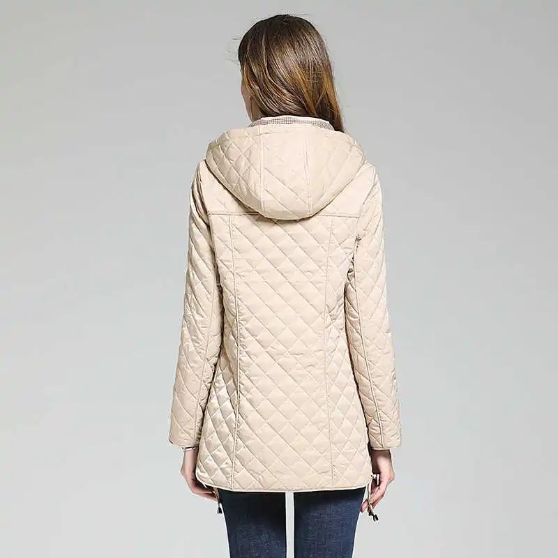 Chic winter women coat High quality Hooded loose Padded coat New arrival designer women warm wadded jackes C457
Chic winter women coat High quality Hooded loose Padded coat New arrival designer women warm wadded jackes C457