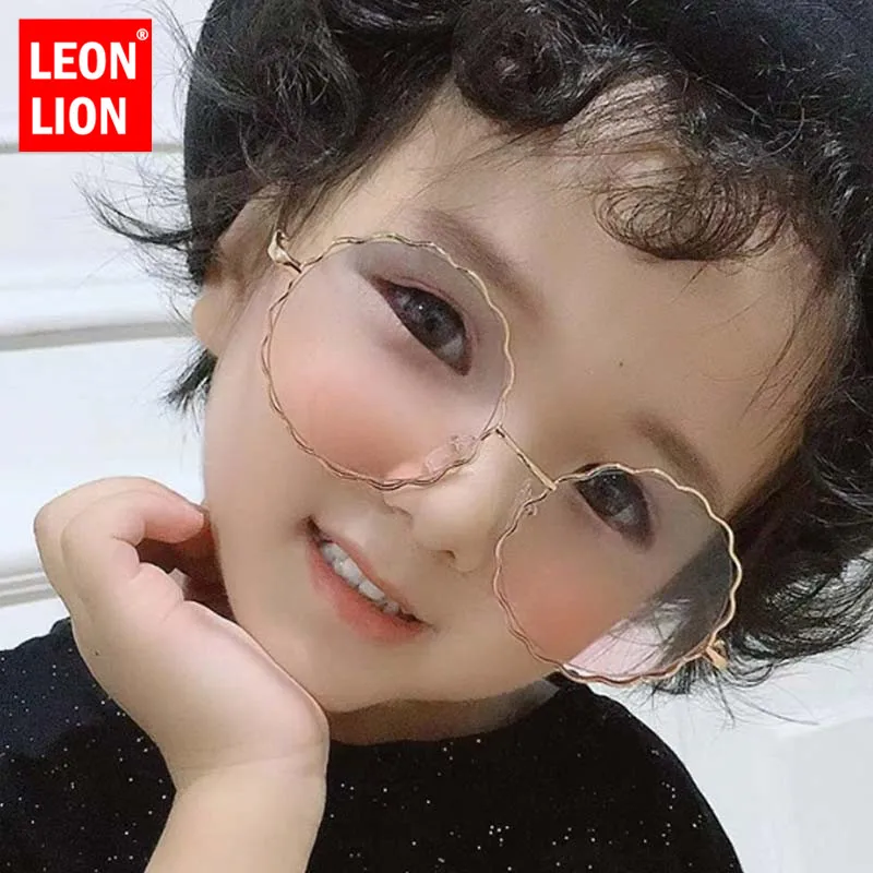 LeonLion Rimless Retro Sunglasses Children Designer Luxury Children Sunglasses Brand Glasses For Girls Oculos De Sol Feminino
LeonLion Rimless Retro Sunglasses Children Designer Luxury Children Sunglasses Brand Glasses For Girls Oculos De Sol Feminino