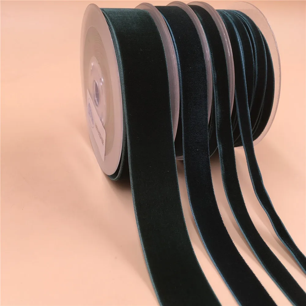 6/9/15MM Dk Green Nylon Velvet Ribbon Single Face for Wedding Party Decoration Handmade Gift Wrapping Bowknot DIY 5yards Lot
6/9/15MM Dk Green Nylon Velvet Ribbon Single Face for Wedding Party Decoration Handmade Gift Wrapping Bowknot DIY 5yards Lot