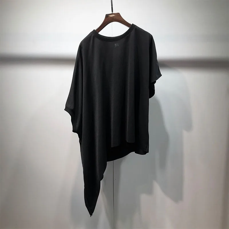 Large size dark irregular hem loose bat sleeve T-shirt Yamamoto fashion T-shirt
Large size dark irregular hem loose bat sleeve T-shirt Yamamoto fashion T-shirt