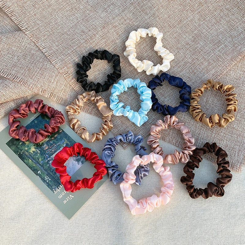 1Pcs Silky Hair Scrunchies Set Women Fashion Satin Solid Color Elastic Rubber Bands Korean Style Convenient Hair Accessories
1Pcs Silky Hair Scrunchies Set Women Fashion Satin Solid Color Elastic Rubber Bands Korean Style Convenient Hair Accessories