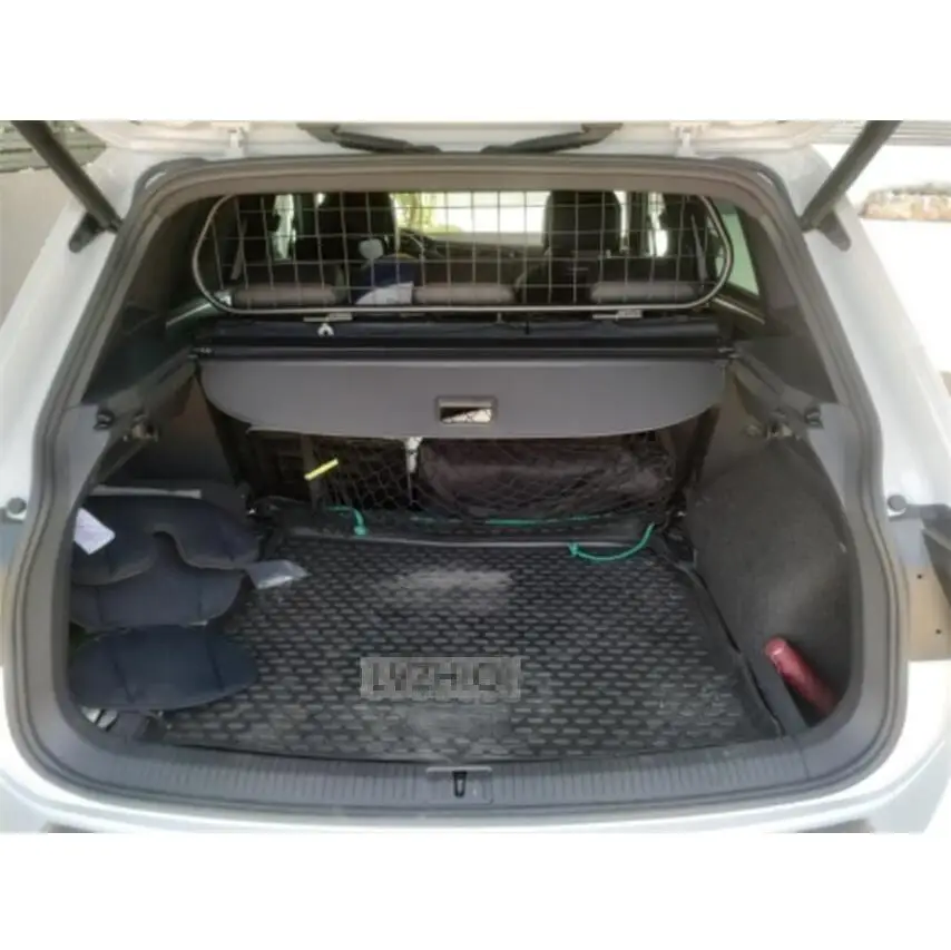 For Volkswagen VW Tiguan 2017 2018 2019 Rear Trunk Cargo Cover Security Shield High Qualit Auto Accessories Black Beige
For Volkswagen VW Tiguan 2017 2018 2019 Rear Trunk Cargo Cover Security Shield High Qualit Auto Accessories Black Beige