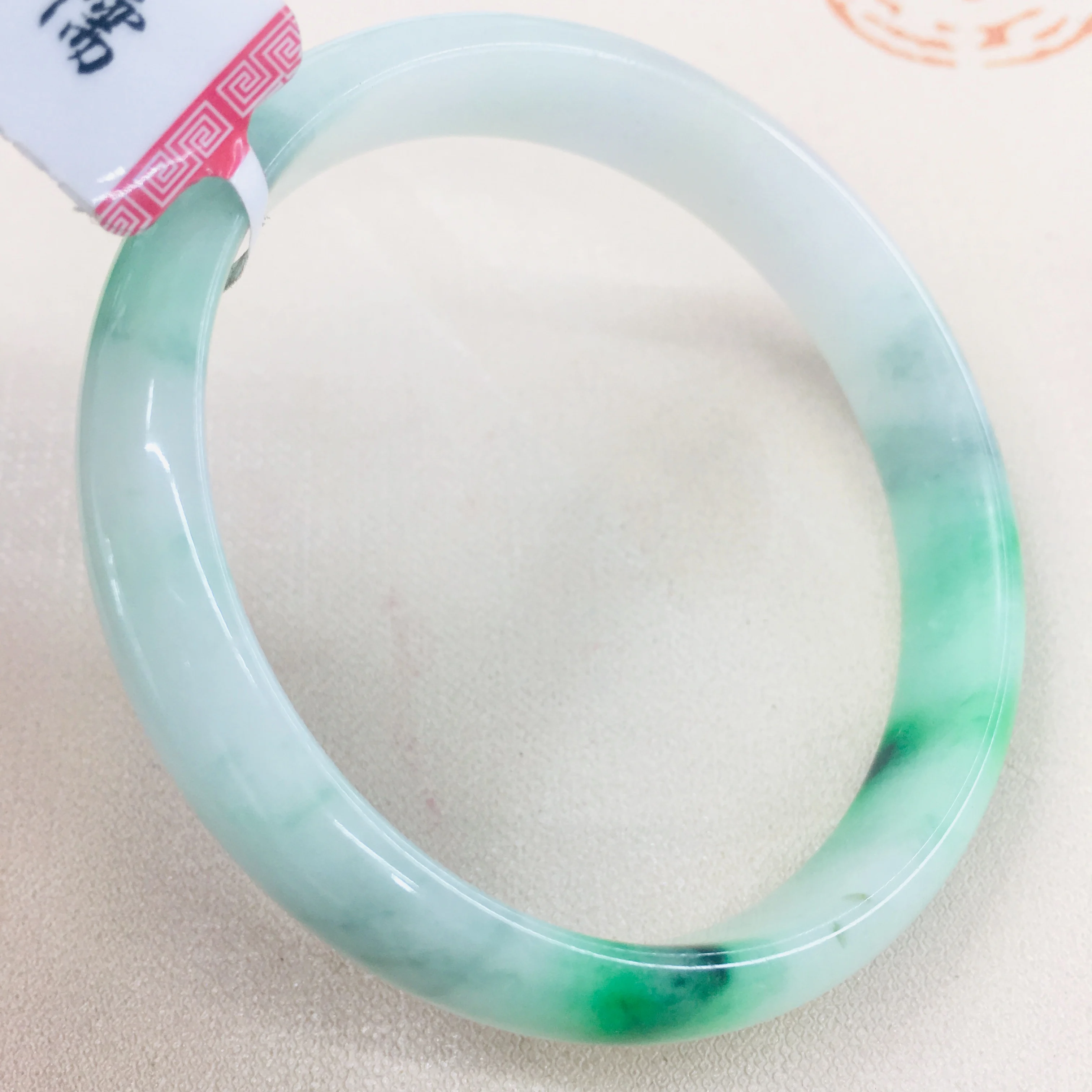 Zheru Jewelry Pure Natural Jadeite Bracelet Natural Elegant Light Purple 54-62mm Double Color Female Jade Bracelet
Zheru Jewelry Pure Natural Jadeite Bracelet Natural Elegant Light Purple 54-62mm Double Color Female Jade Bracelet