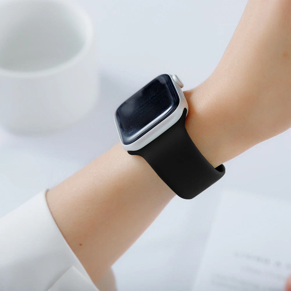 Silicone Strap For Apple Watch Band 44mm 40mm 38mm 45mm 41mm Smart watch Sports Rubber Belt Bracelet iWatch 7 Serie watchband
Silicone Strap For Apple Watch Band 44mm 40mm 38mm 45mm 41mm Smart watch Sports Rubber Belt Bracelet iWatch 7 Serie watchband