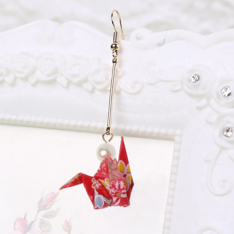 Cute Romantic Handmade Red Paper Crane Pearl Drop Dangle Earrings For Women Fashion Jewelry
Cute Romantic Handmade Red Paper Crane Pearl Drop Dangle Earrings For Women Fashion Jewelry