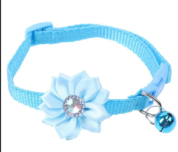 Cute pets Collar Adjustable Soft Pet Collars With Flower Bells Charm Accessories Collars For Small Dogs Cat Necklace Pets Leash
Cute pets Collar Adjustable Soft Pet Collars With Flower Bells Charm Accessories Collars For Small Dogs Cat Necklace Pets Leash