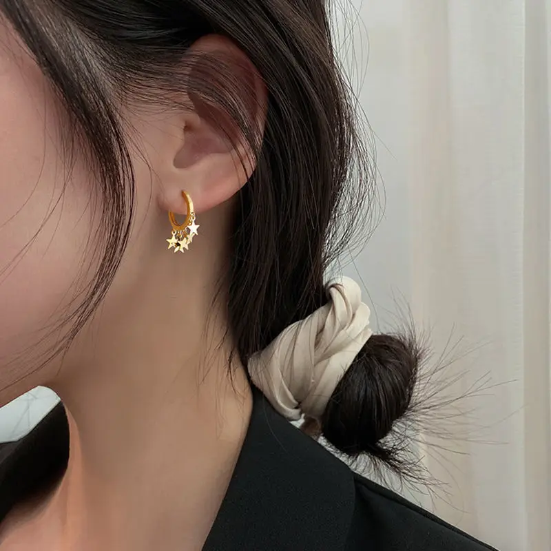 2021 New Gold Plated Five Pointed Star Earrings Bohemian Short Hair Women Fashion Elegant Exquisite Handmade Jewelry
2021 New Gold Plated Five Pointed Star Earrings Bohemian Short Hair Women Fashion Elegant Exquisite Handmade Jewelry
