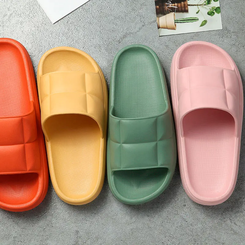 Slippers Summer For Women Outdoor Thick-soled Home Bathroom Shoes Ladies Rubber Fashion Comfortable Shoe 2021 New Footwear Flat
Slippers Summer For Women Outdoor Thick-soled Home Bathroom Shoes Ladies Rubber Fashion Comfortable Shoe 2021 New Footwear Flat