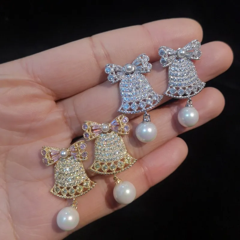 Fashion Xmas Wind Chimes Christmas Earrings Silver Needle Micro Pave Cubic Zirconia Stud Earrings Cute Korea Style Jewelry
Fashion Xmas Wind Chimes Christmas Earrings Silver Needle Micro Pave Cubic Zirconia Stud Earrings Cute Korea Style Jewelry