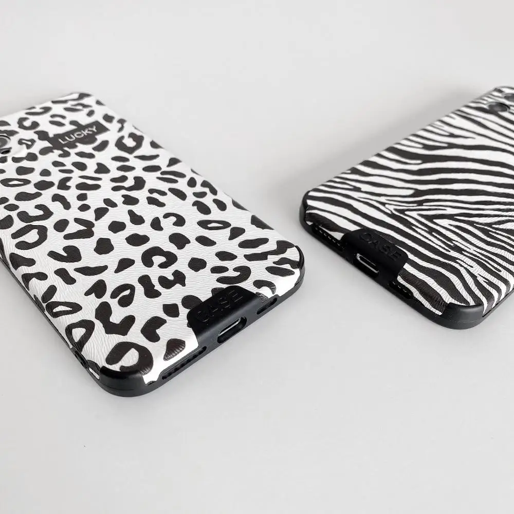 Fashion Leopard Zebra Pattern Leather Phone Case for iPhone 11 XR 11Pro Max X XS 7 8 Plus Soft Cover for Huawei P40 P30 Pro Case
Fashion Leopard Zebra Pattern Leather Phone Case for iPhone 11 XR 11Pro Max X XS 7 8 Plus Soft Cover for Huawei P40 P30 Pro Case