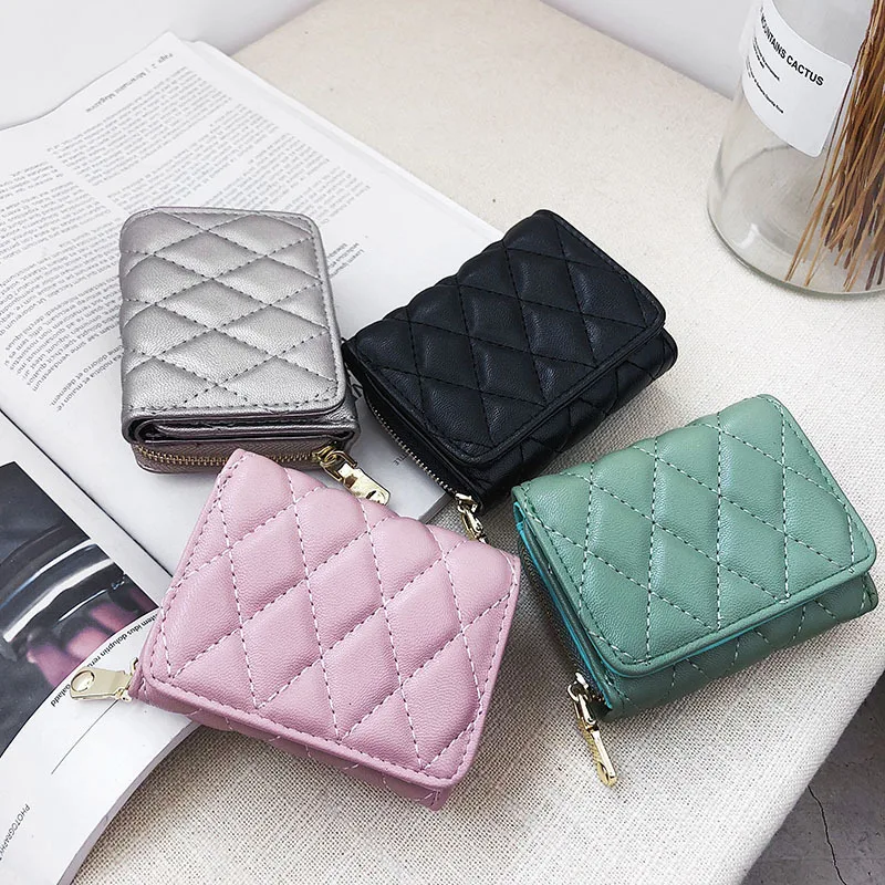 2021 Women Wallet New Korean Lingge Wallet Card Bag Embroidered Thread Small Wallet Change Bag Leisure Lady Bags
2021 Women Wallet New Korean Lingge Wallet Card Bag Embroidered Thread Small Wallet Change Bag Leisure Lady Bags