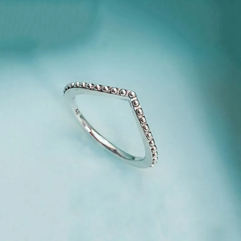 Authentic 925 Sterling Silver Pan Ring New Love Embellishment Bead Wishing Bone Ring For Women Wedding Party Fashion Jewelry
Authentic 925 Sterling Silver Pan Ring New Love Embellishment Bead Wishing Bone Ring For Women Wedding Party Fashion Jewelry