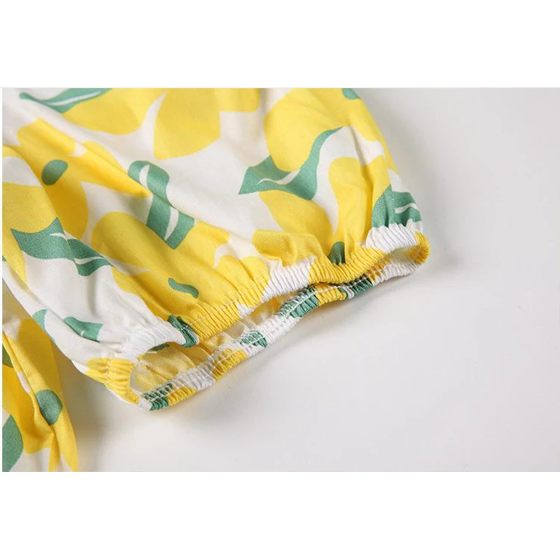 Korean Summer Floral Printed Dress For Women 2021 Summer Vintage Short Sleeve Elegant Party Casual Mori Girl Fairy Dresses
Korean Summer Floral Printed Dress For Women 2021 Summer Vintage Short Sleeve Elegant Party Casual Mori Girl Fairy Dresses