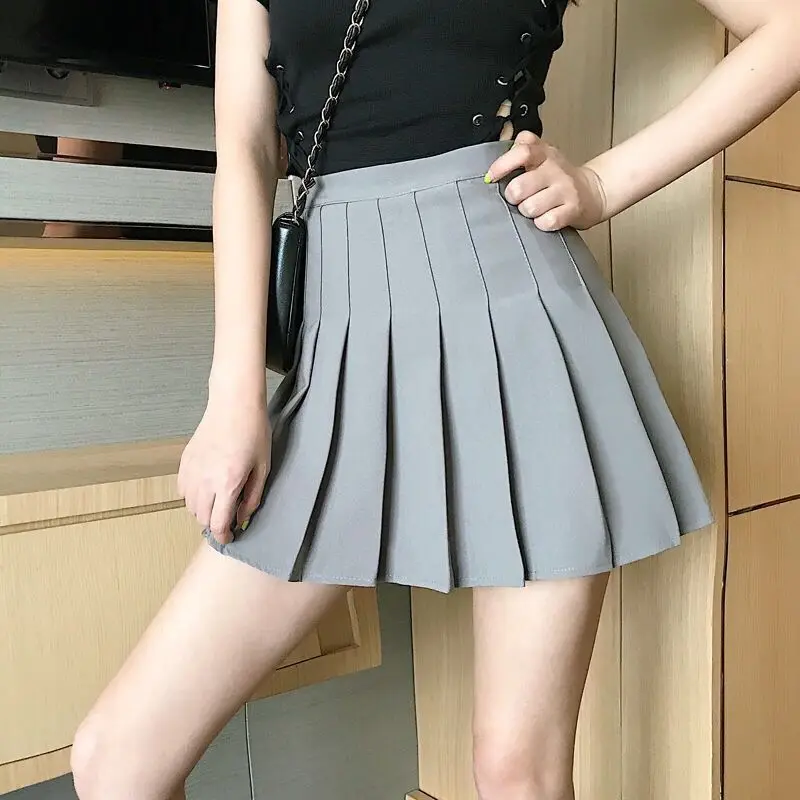 Pleated skirt female student Korean anti light high waist pleated skirt JK short skirt college style A-line skirt summer 2020
Pleated skirt female student Korean anti light high waist pleated skirt JK short skirt college style A-line skirt summer 2020