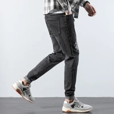 Dark gray stretch jeans male popular logo cultivate one's morality leisure joker haroun pants pants printing trend micro across
Dark gray stretch jeans male popular logo cultivate one's morality leisure joker haroun pants pants printing trend micro across