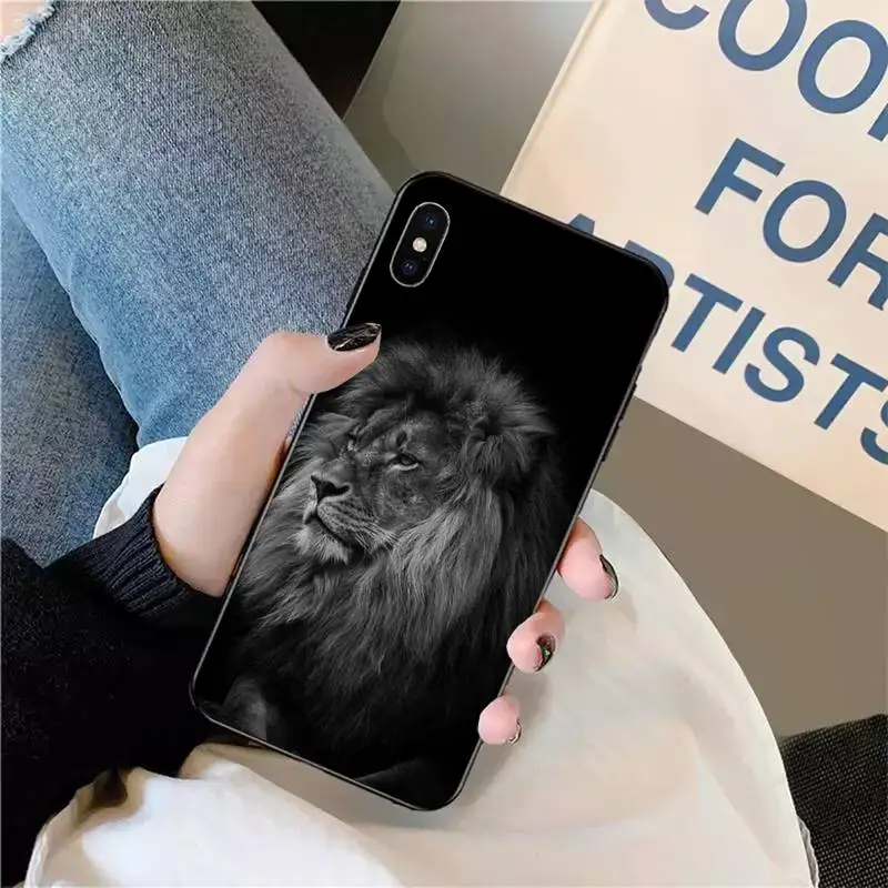 Animals The Lion Phone Case for iPhone 11 12 pro XS MAX 8 7 6 6S Plus X 5S SE 2020 XR mini
Animals The Lion Phone Case for iPhone 11 12 pro XS MAX 8 7 6 6S Plus X 5S SE 2020 XR mini