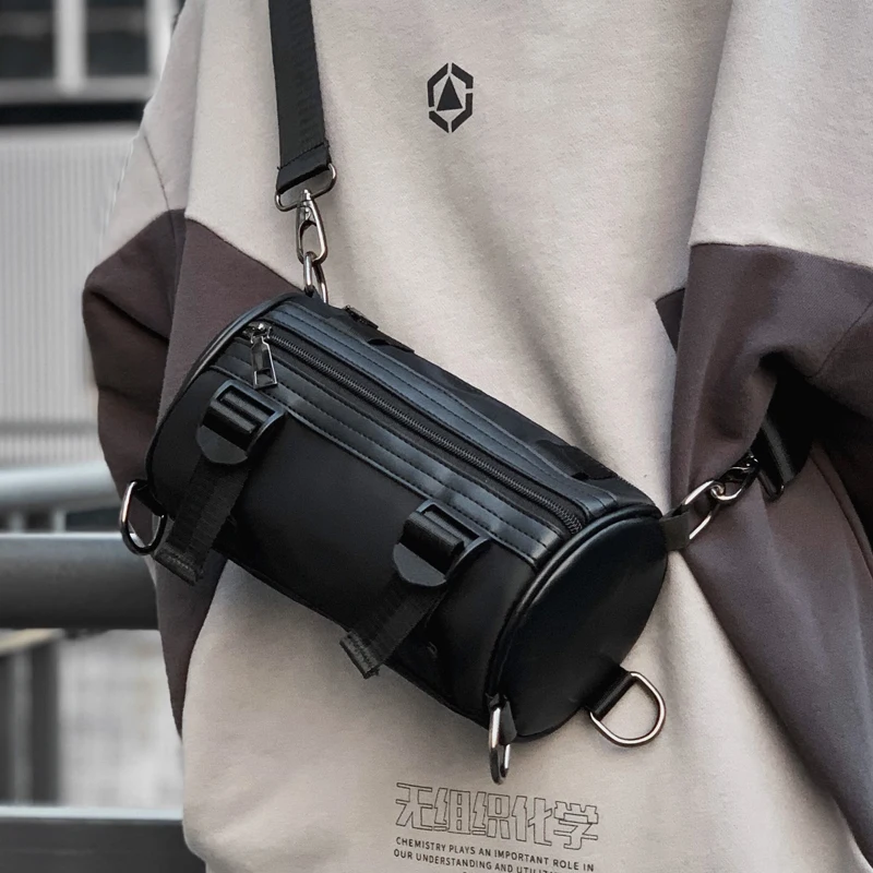 Sports shoulder bag men's tide messenger bag ins tooling bag cylinder bag fashion Joker Korean bag
Sports shoulder bag men's tide messenger bag ins tooling bag cylinder bag fashion Joker Korean bag