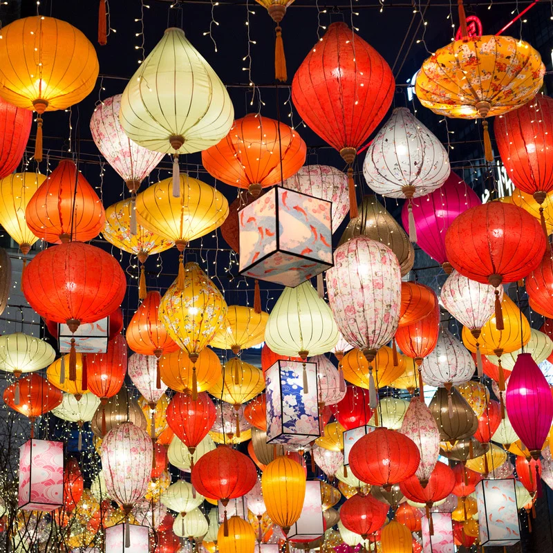 New Year Lantern Outdoor Waterproof Lantern Wood Decoration Vintage Home Decor Creative Lantern Lamp Garden Japan Ornaments
New Year Lantern Outdoor Waterproof Lantern Wood Decoration Vintage Home Decor Creative Lantern Lamp Garden Japan Ornaments