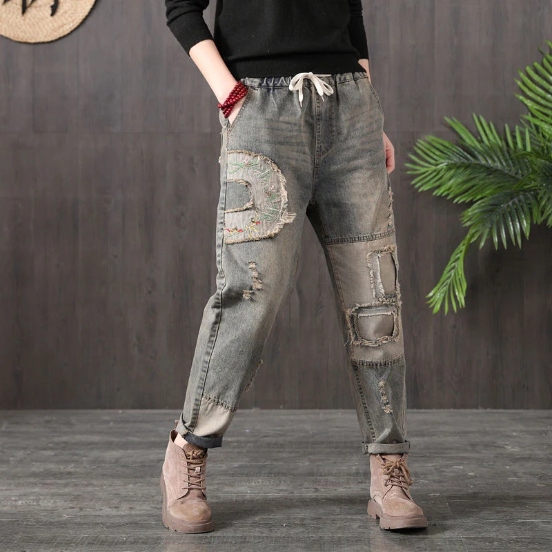 New Arrival Spring Arts Style Women Elastic Waist Cotton Denim Harem Pants Patchwork Pocket Vintage Loose Ripped Jeans S582
New Arrival Spring Arts Style Women Elastic Waist Cotton Denim Harem Pants Patchwork Pocket Vintage Loose Ripped Jeans S582