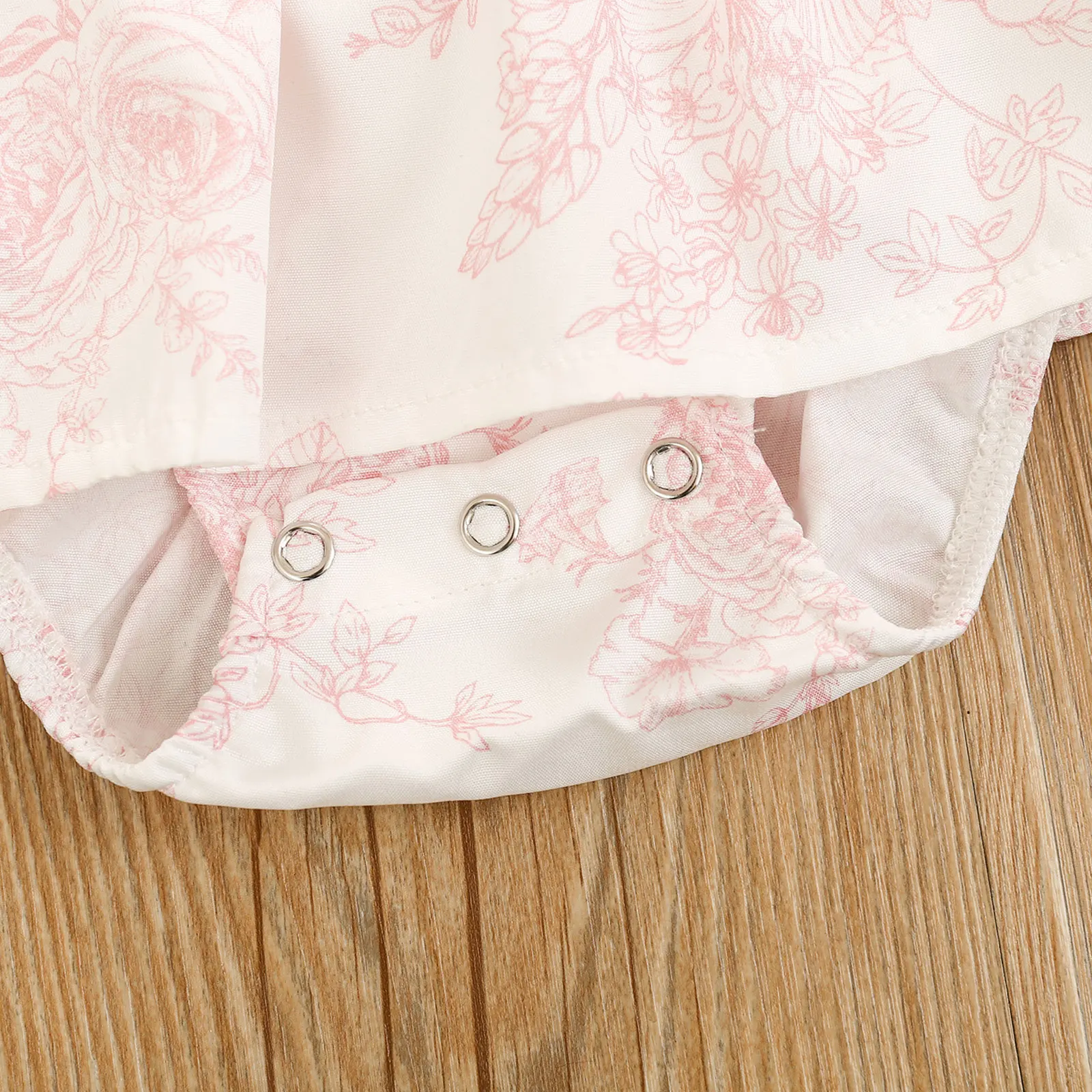 Girls Lace-up Suspender Dress and Headband Fashion Flower Snap Crotch/Button Decor A-line Dress
Girls Lace-up Suspender Dress and Headband Fashion Flower Snap Crotch/Button Decor A-line Dress