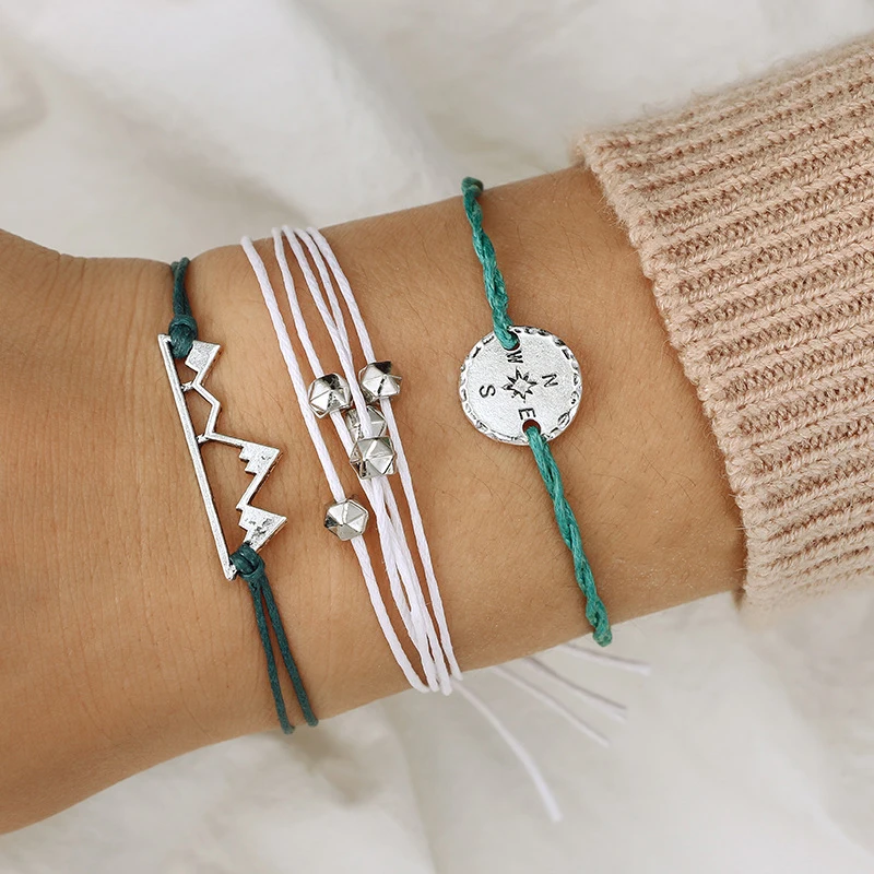 Bohemian Style Hollow Out Mountain Bracelet Creative 3-Piece Beaded Hemp Rope Compass Bracelet Set Retro Jewelry Accessories
Bohemian Style Hollow Out Mountain Bracelet Creative 3-Piece Beaded Hemp Rope Compass Bracelet Set Retro Jewelry Accessories