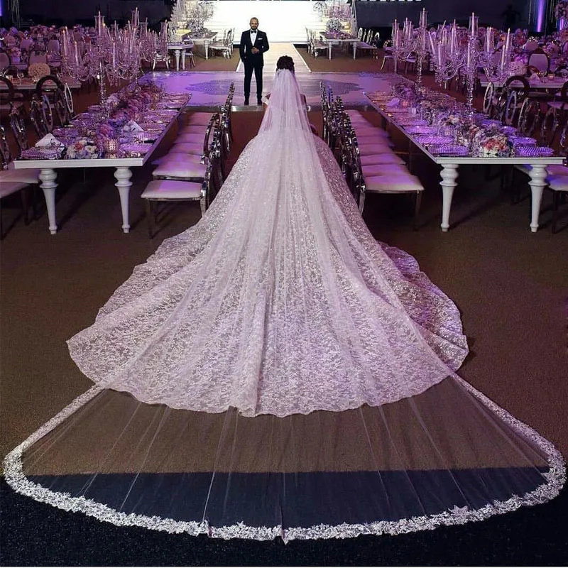 Compare with similar Items Luxury Wedding Veils White Ivory Cathedral Length Top Quality Lace Appliqued 5M Long Bridal Veil
Compare with similar Items Luxury Wedding Veils White Ivory Cathedral Length Top Quality Lace Appliqued 5M Long Bridal Veil