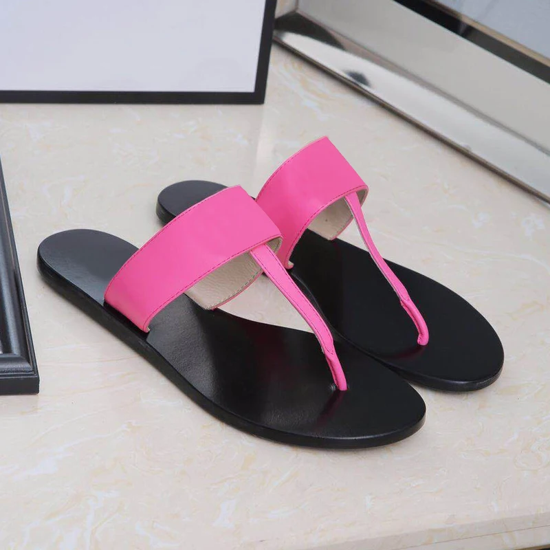 2021 leather flat slippers sandals summer shoes ladies metal slippers ladies slippers fashion luxury flip flops couple models
2021 leather flat slippers sandals summer shoes ladies metal slippers ladies slippers fashion luxury flip flops couple models