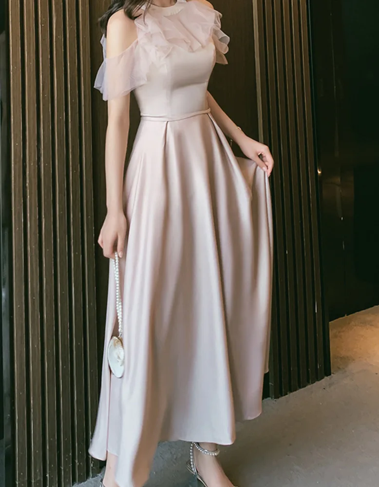 BacklakeGirls Sexy Round Neck Short Sleeve Evening Dresses Women Off Shoulder Long A Line Party Dresses Femme Clothes Women 2021
BacklakeGirls Sexy Round Neck Short Sleeve Evening Dresses Women Off Shoulder Long A Line Party Dresses Femme Clothes Women 2021