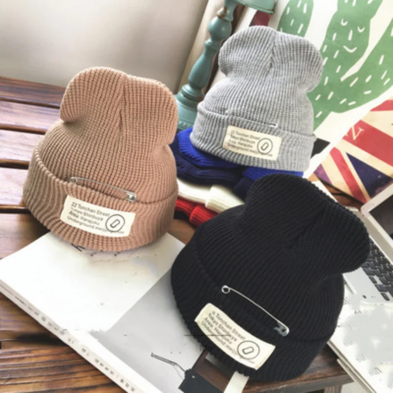 Unisex Brooch Skullies Beanies Kpop Autumn Winter Crochet Knitted Hats For Women Men Bob Streetwear Hip Hop Bonnet Bike Ski Hat
Unisex Brooch Skullies Beanies Kpop Autumn Winter Crochet Knitted Hats For Women Men Bob Streetwear Hip Hop Bonnet Bike Ski Hat