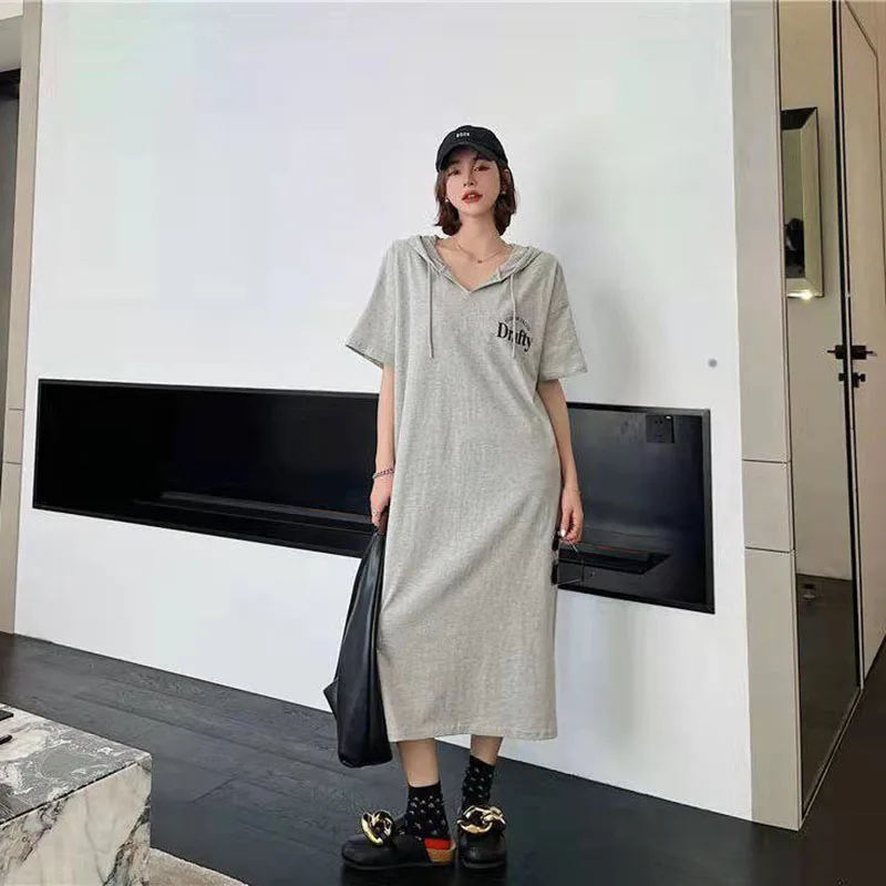 Extra-Large Summer V-Neck Hooded Short-Sleeved T-Shirt Slimming Over-The-Knee Dress Top
Extra-Large Summer V-Neck Hooded Short-Sleeved T-Shirt Slimming Over-The-Knee Dress Top
