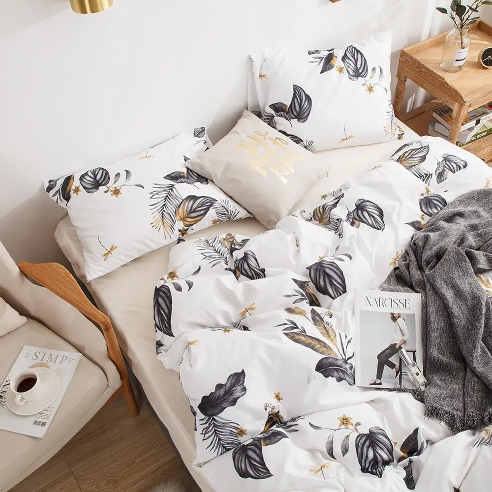 New Bohemian Bedding Comforter Cover Botanical Flowers Feather Quilt Set Leaf Print Duvet Cover Pillowcase Decorative Bed Cover
New Bohemian Bedding Comforter Cover Botanical Flowers Feather Quilt Set Leaf Print Duvet Cover Pillowcase Decorative Bed Cover